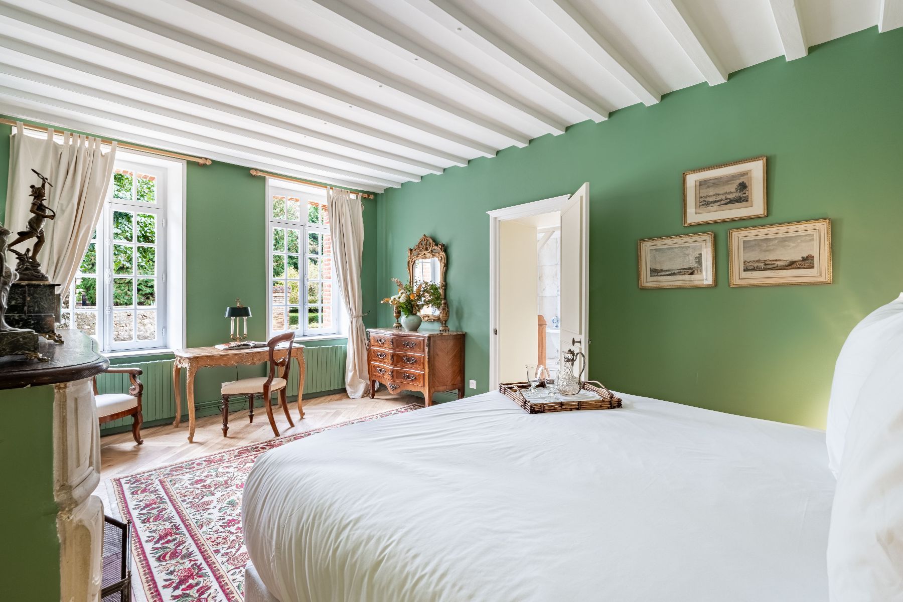 Chateau Lyons la Foret villa photo.
